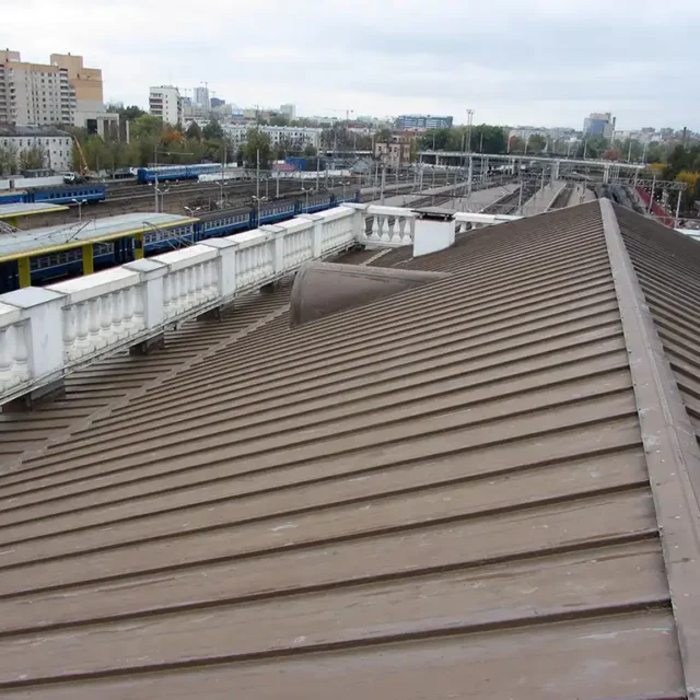 Ремонт фальцевой кровли