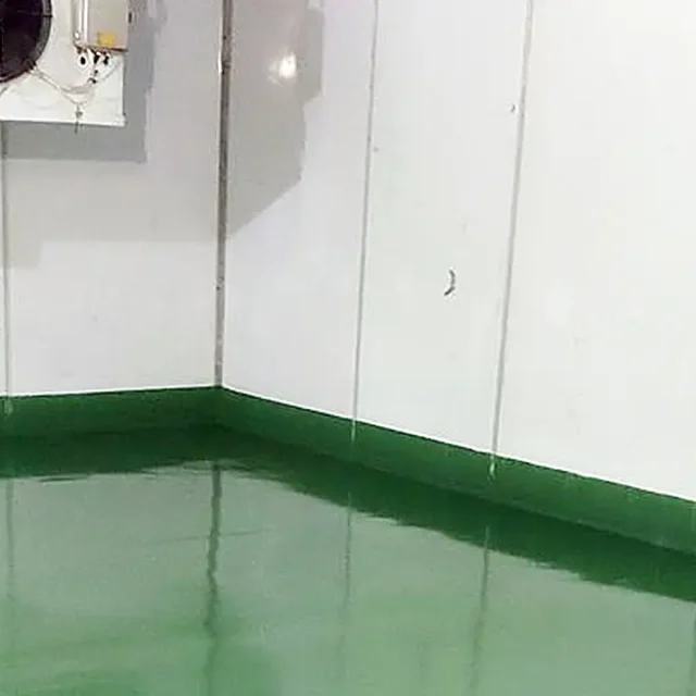 Полиуретановый наливной пол в морозильной камере
