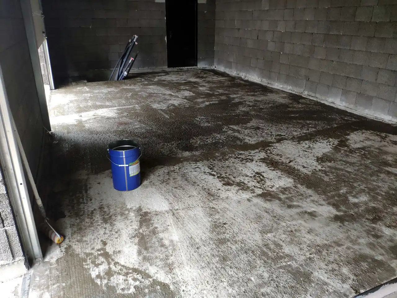 garage-floor-001-0530-164209-035