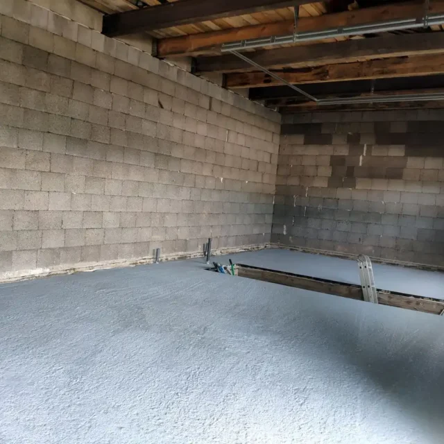 garage-floor-001-0531-180435-065